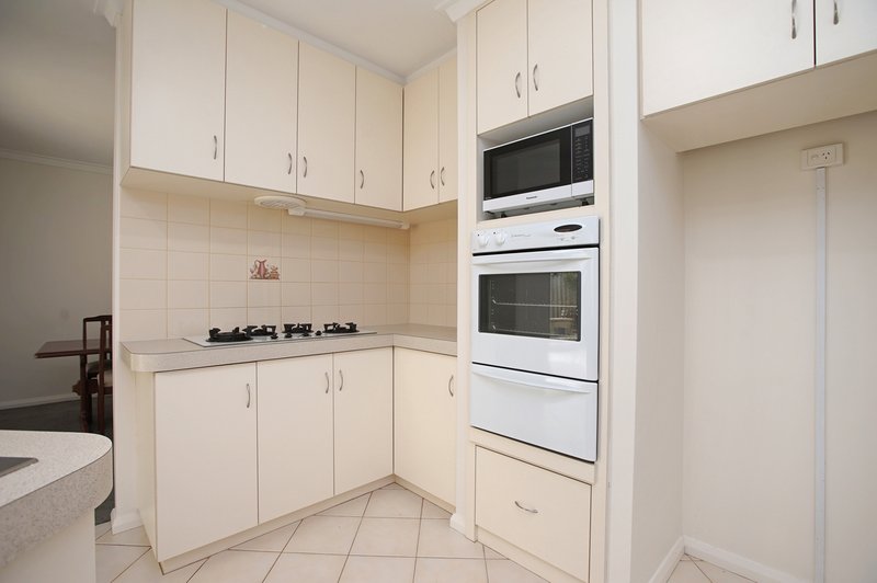Photo - 9B Le Souef Drive, Kardinya WA 6163 - Image 11