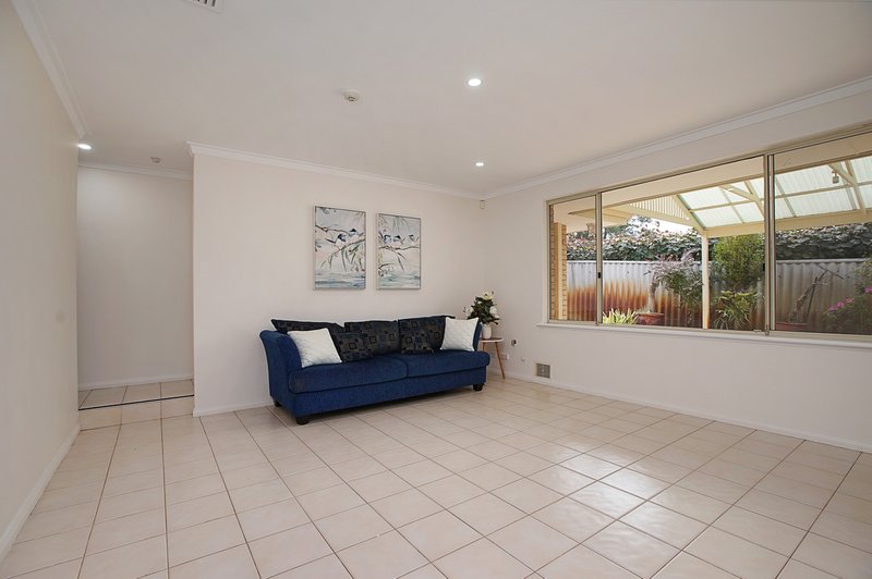 Photo - 9B Le Souef Drive, Kardinya WA 6163 - Image 14