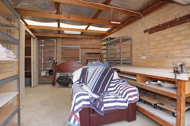 Photo - 9B Le Souef Drive, Kardinya WA 6163 - Image 30