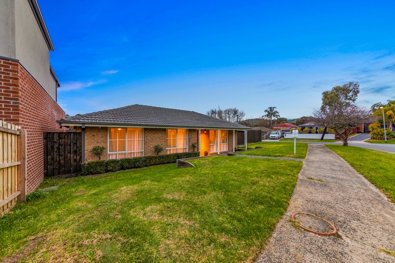 Photo - 9B Osborn Grove, Pakenham VIC 3810 - Image 18