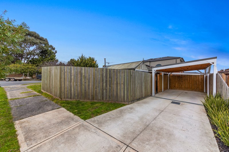 Photo - 9B Osborn Grove, Pakenham VIC 3810 - Image 21