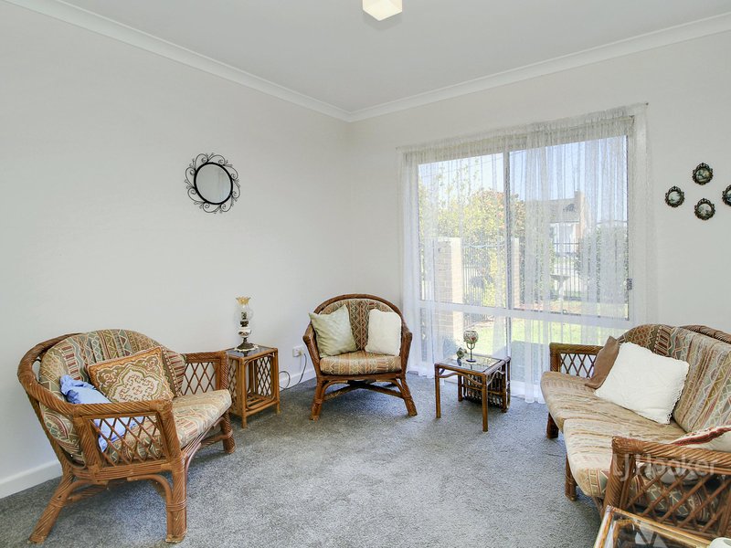 Photo - 9B Patricia Street, East Bairnsdale VIC 3875 - Image 9