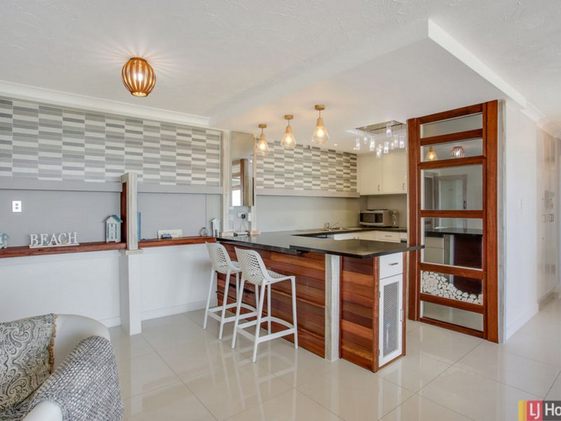 Photo - 9B/5 Clifford Street, Surfers Paradise QLD 4217 - Image 5