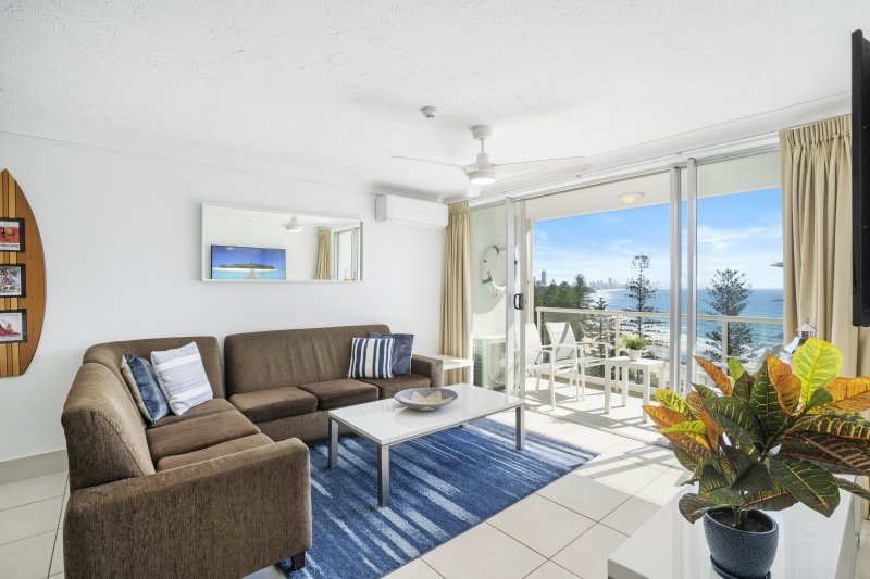 Photo - 9C/52 Goodwin Terrace, Burleigh Heads QLD 4220 - Image 2