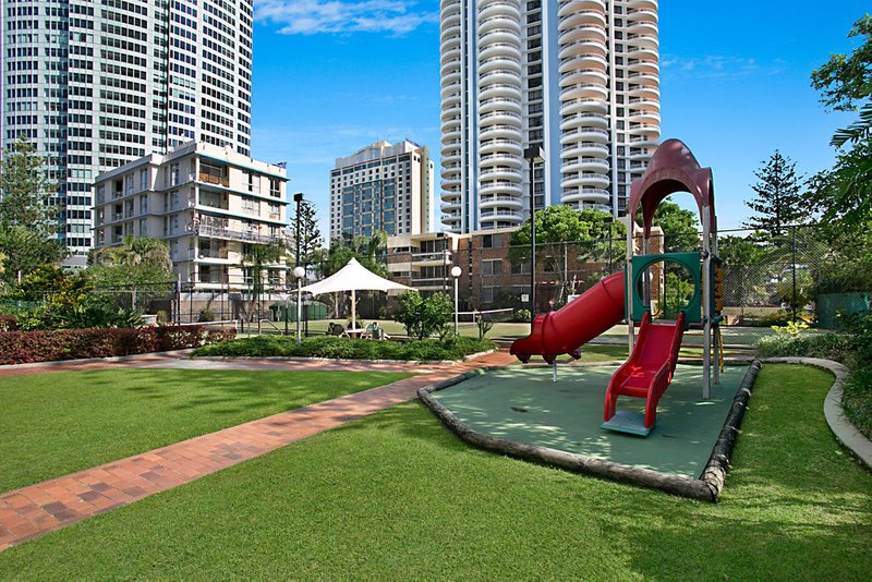 Photo - 9D 'Peninsula' 5 Clifford Street, Surfers Paradise QLD 4217 - Image 16