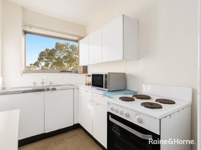 Photo - 9K/15 Campbell Street, Parramatta NSW 2150 - Image 6