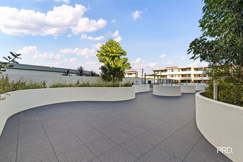 Photo - A101/90 Glenmore Ridge Drive, Glenmore Park NSW 2745 - Image 14