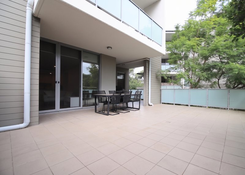 Photo - A102/2 Rowe Drive, Potts Hill NSW 2143 - Image 8