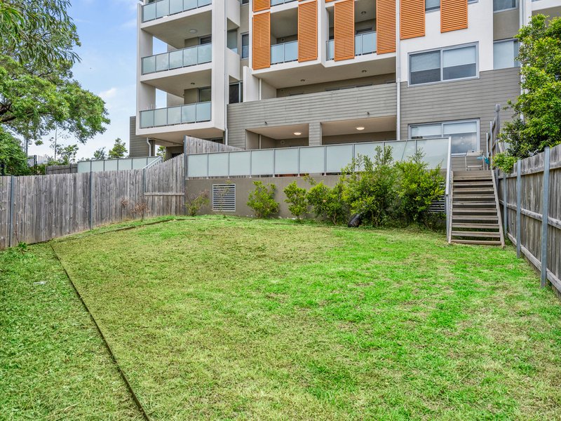 Photo - A103/2 Rowe Drive, Potts Hill NSW 2143 - Image 8