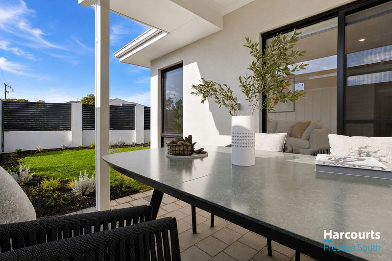Photo - A/11 Wroxton Street, Midland WA 6056 - Image 12