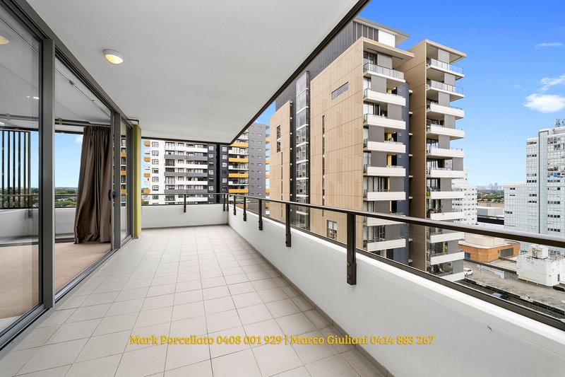 Photo - A1105/27-31 Belmore Street, Burwood NSW 2134 - Image 10