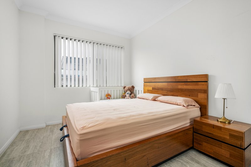 Photo - A15/80-82 Aurelia Street, Toongabbie NSW 2146 - Image 6