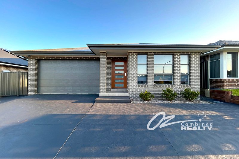 Photo - A/20 Tahnee Street, Sanctuary Point NSW 2540 - Image 1