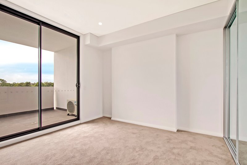 Photo - A205/4 Herman Crescent, Rouse Hill NSW 2155 - Image 4