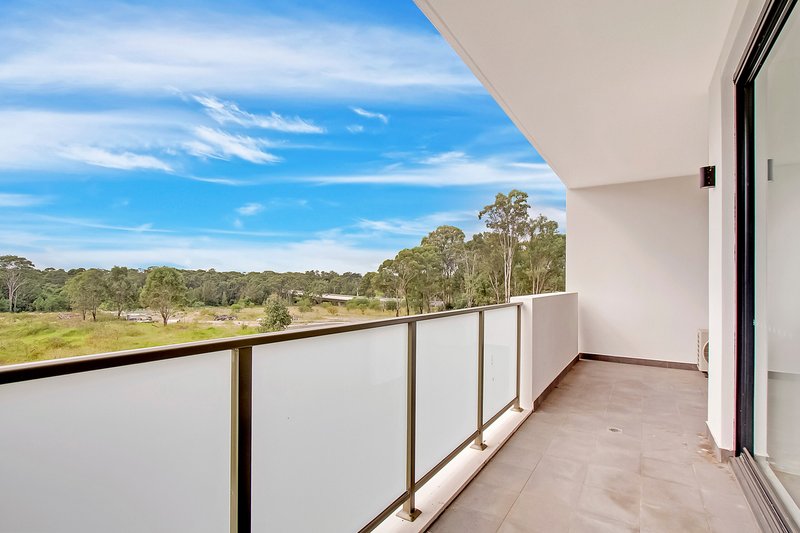 Photo - A205/4 Herman Crescent, Rouse Hill NSW 2155 - Image 5