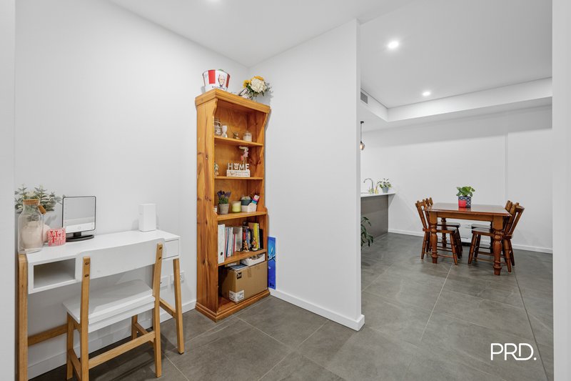 Photo - A211/90-98 Glenmore Ridge Drive, Glenmore Park NSW 2745 - Image 5