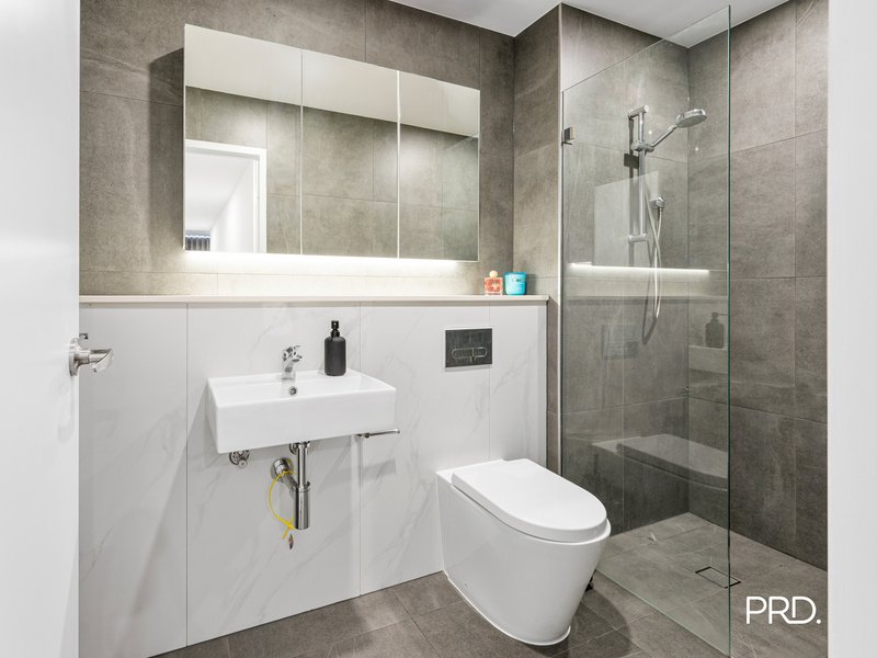 Photo - A211/90-98 Glenmore Ridge Drive, Glenmore Park NSW 2745 - Image 9
