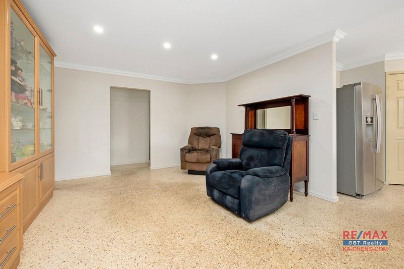 Photo - A/25 Newington Street, Morley WA 6062 - Image 11