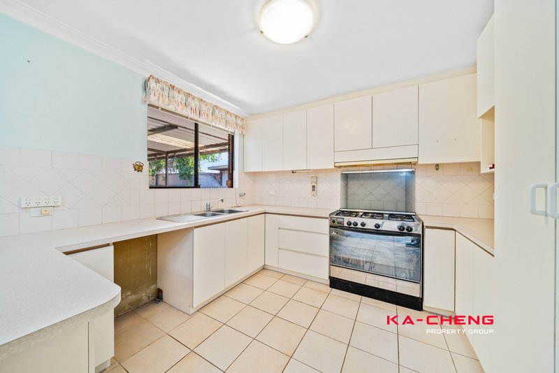 Photo - A/266 Drake Street, Morley WA 6062 - Image 17