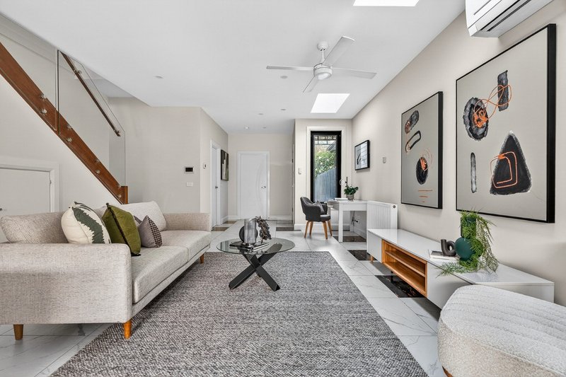 Photo - A/4 Queen Street, Richmond VIC 3121 - Image 8