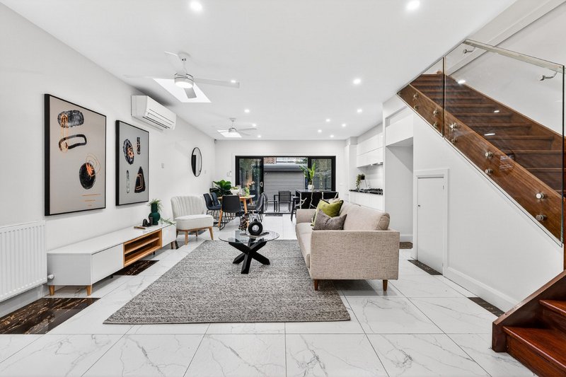 Photo - A/4 Queen Street, Richmond VIC 3121 - Image 10