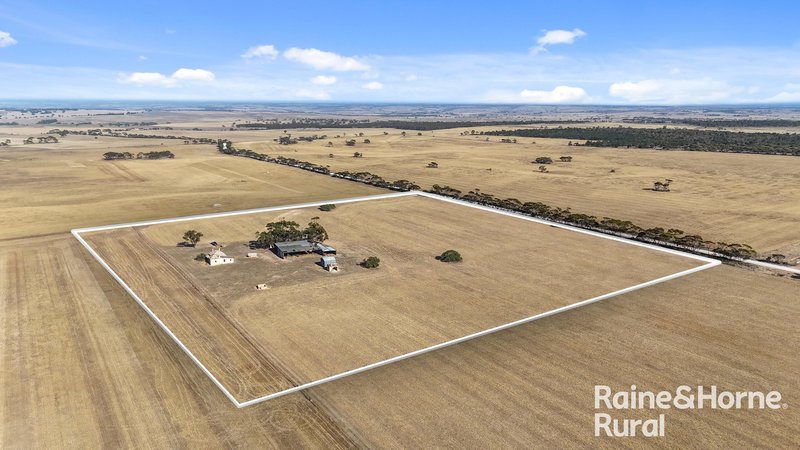 Photo - A50 Harvey Road, Woodchester SA 5255 - Image 4