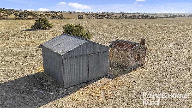 Photo - A50 Harvey Road, Woodchester SA 5255 - Image 12