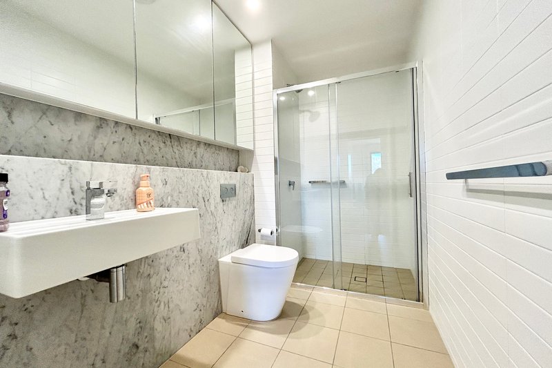 Photo - A513/5 Powell Street, Homebush NSW 2140 - Image 6