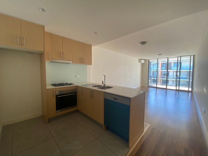 Photo - A607/40-50 Arncliffe Street, Wolli Creek NSW 2205 - Image 3