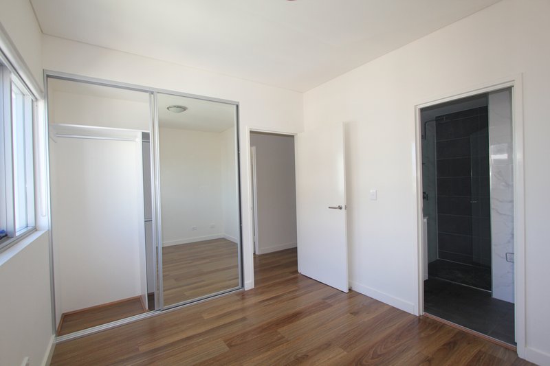 Photo - A607/40-50 Arncliffe Street, Wolli Creek NSW 2205 - Image 5
