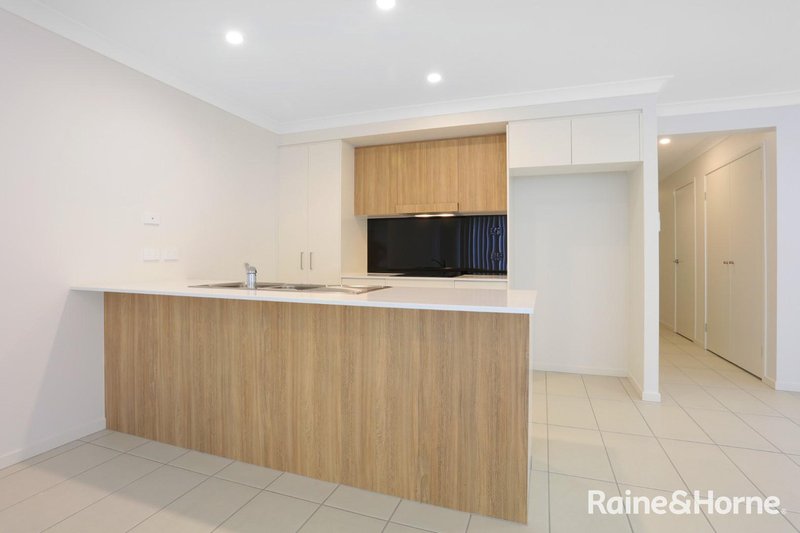 Photo - A/63 Watercress Boulevard, Redbank Plains QLD 4301 - Image 4