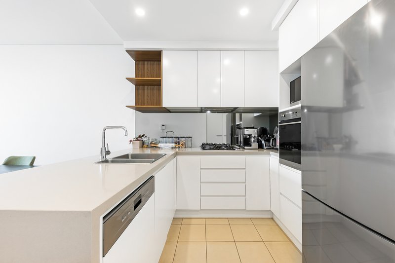 Photo - A706/5 Powell Street, Homebush NSW 2140 - Image 6