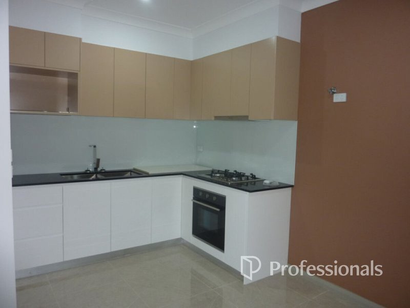 Photo - A/72 Riverbrae Avenue, Riverstone NSW 2765 - Image 3