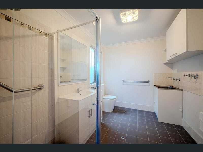 Photo - A/8 Rainham Ave , Mindarie WA 6030 - Image 7