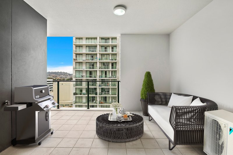 Photo - A904/41 Crown Street, Wollongong NSW 2500 - Image 2