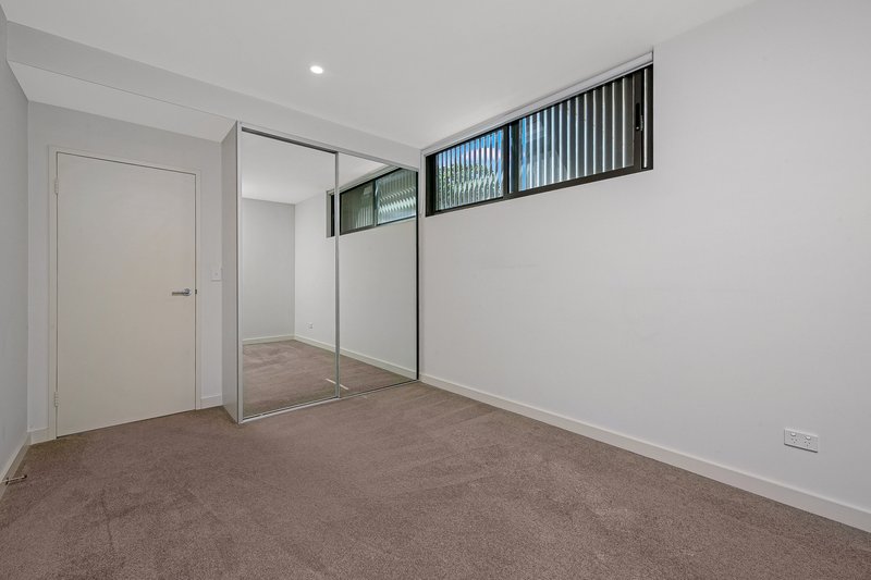 Photo - AG04/17 Hanna Street, Potts Hill NSW 2143 - Image 6