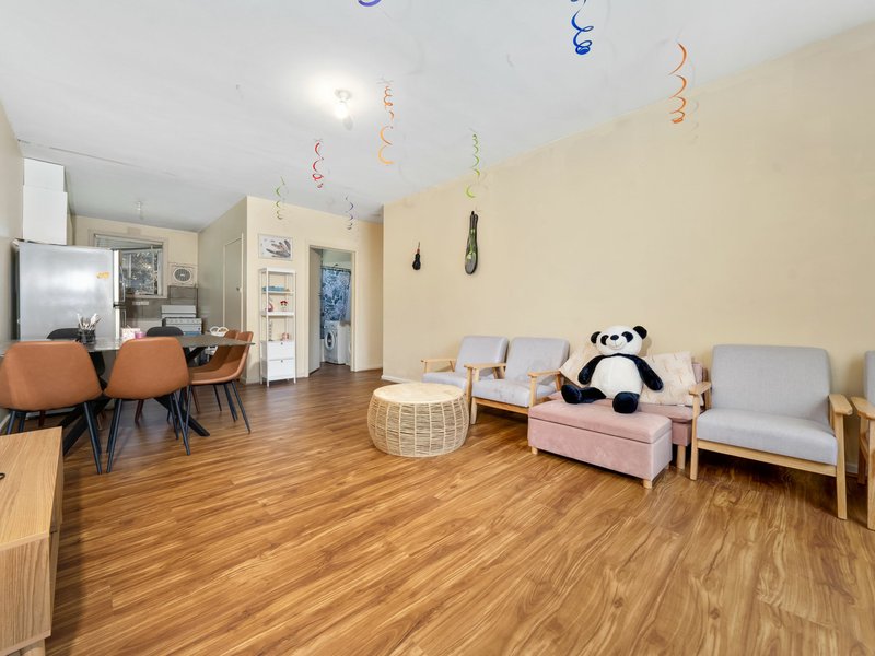 Photo - Apartment 10/21 Potter Street, Dandenong VIC 3175 - Image 4