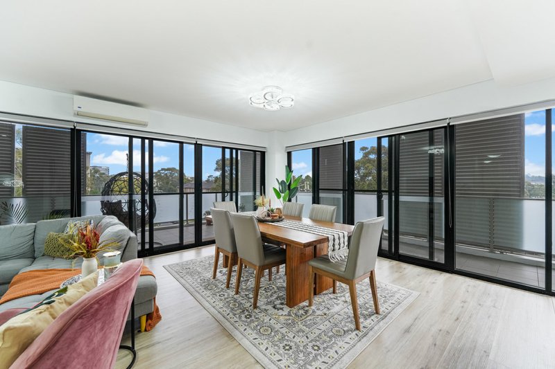 Photo - Apartment 13/2-10 Tyler Street, Campbelltown NSW 2560 - Image 3