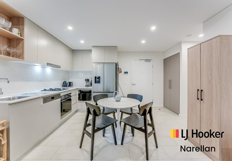 Photo - Apartment 203/88 Keira Street, Wollongong NSW 2500 - Image 2