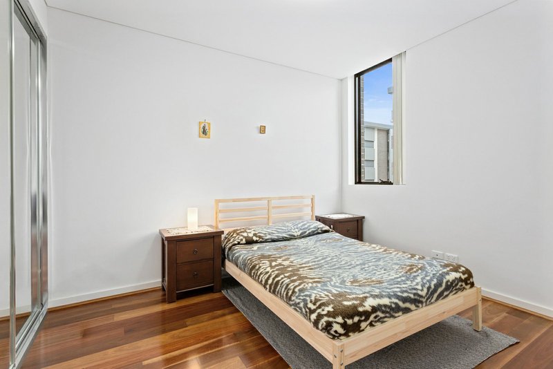 Photo - Apartment 206/6 Sunbeam Street, Campsie NSW 2194 - Image 7