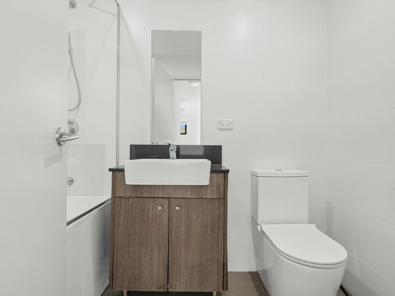 Photo - Apartment 21/2-26 Haldon Street, Lakemba NSW 2195 - Image 5