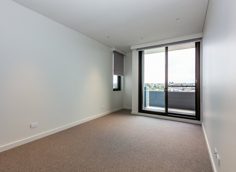 Photo - Apartment 3.01/4 Fordham Way, Oran Park NSW 2570 - Image 7