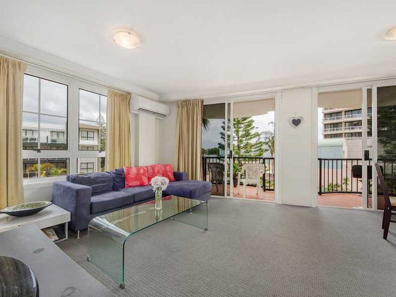 Photo - Apartment 316/9 Beach Parade, Surfers Paradise QLD 4217 - Image 2