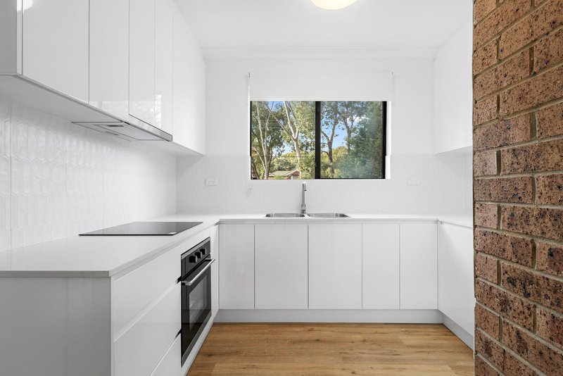 Photo - Apartment 3/20-24 Sir Joseph Banks Street, Bankstown NSW 2200 - Image 4