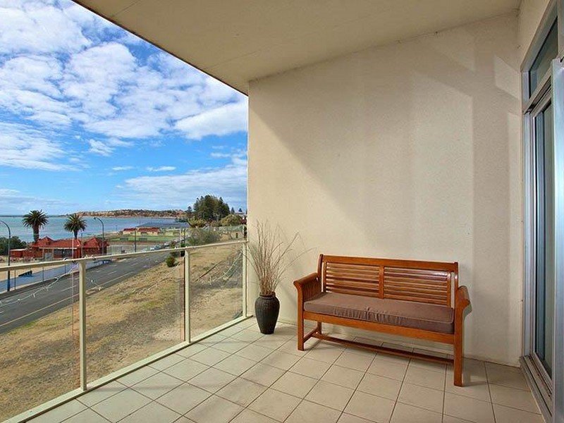 Photo - Apartment 401/162 Hindmarsh Rd Road, Victor Harbor SA 5211 - Image 17