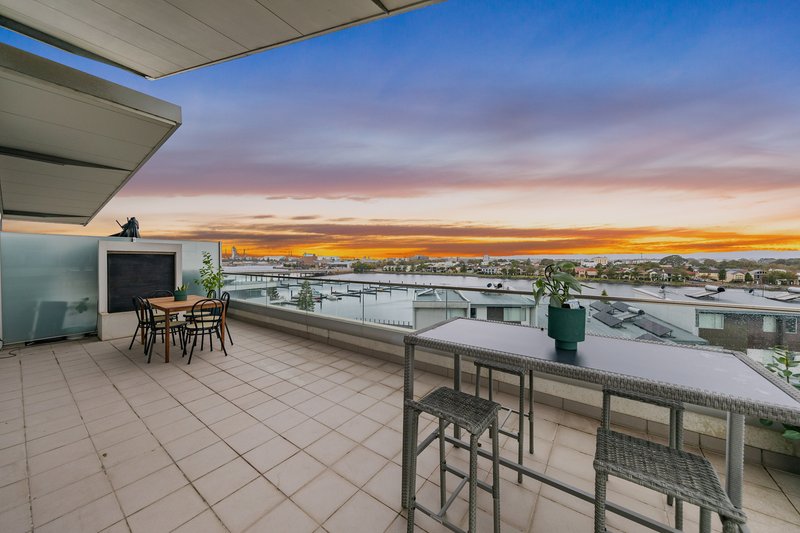 Apartment 504/16-18 Wirra Drive, New Port SA 5015