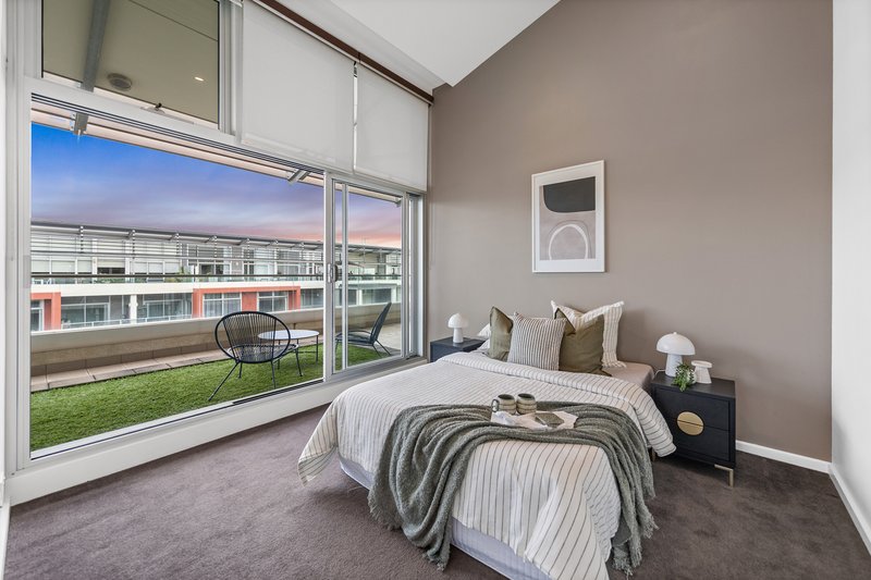 Photo - Apartment 504/16-18 Wirra Drive, New Port SA 5015 - Image 8