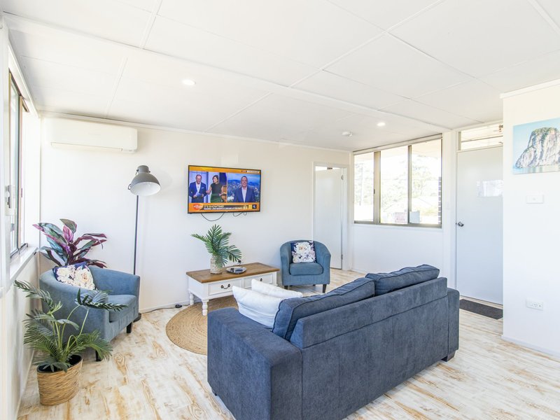 Photo - Apartment 5/182 Jacobs Drive, Sussex Inlet NSW 2540 - Image 3