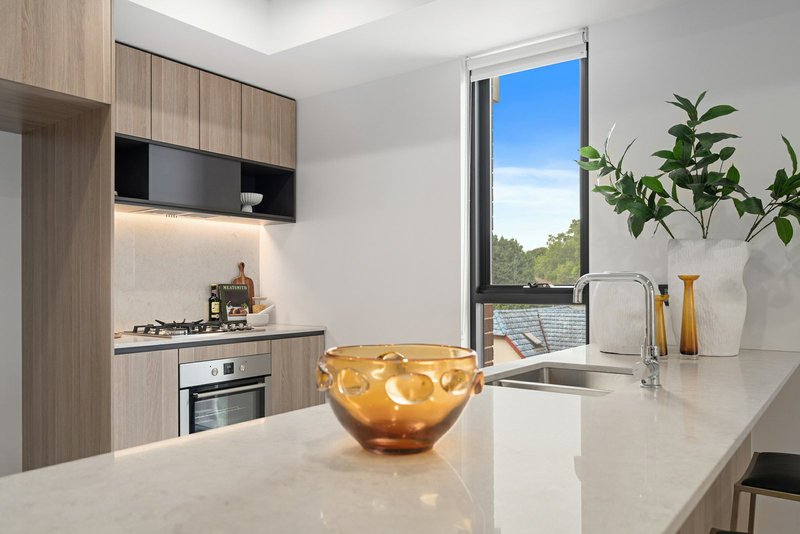 Photo - Apartment 607/5 Regent Street, Petersham NSW 2049 - Image 8