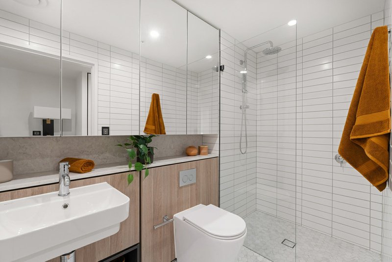 Photo - Apartment 607/5 Regent Street, Petersham NSW 2049 - Image 12